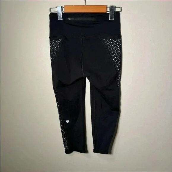 Lululemon Colour  Me Quick 4 - Picture 7 of 9